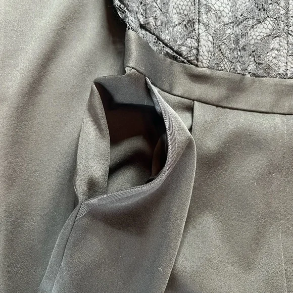 Alice + Olivia Sz 4 Black Lace Jumpsuit NWT - Picture 5 of 12